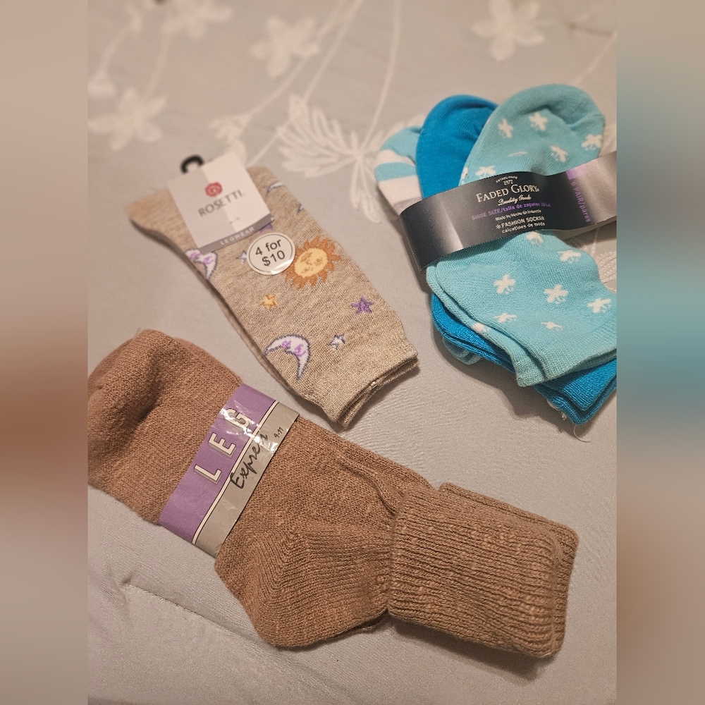 Bundle Of 5 Womens Socks